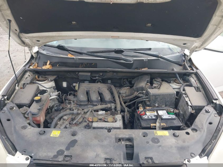 2006 Toyota Rav4 Limited V6 VIN: JTMBK31V965002677 Lot: 43701194