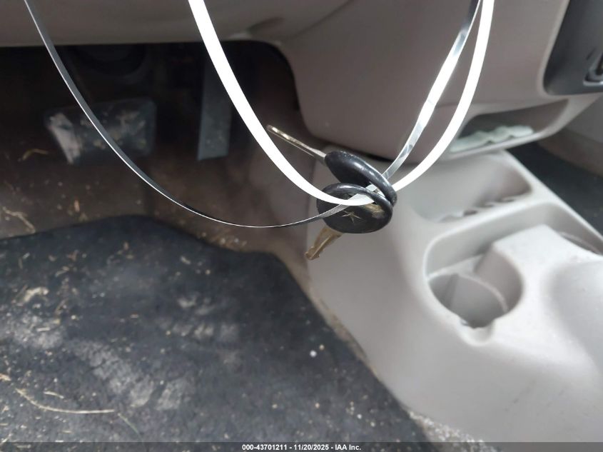 2000 Plymouth Neon Highline VIN: 1P3ES46C5YD676389 Lot: 43701211