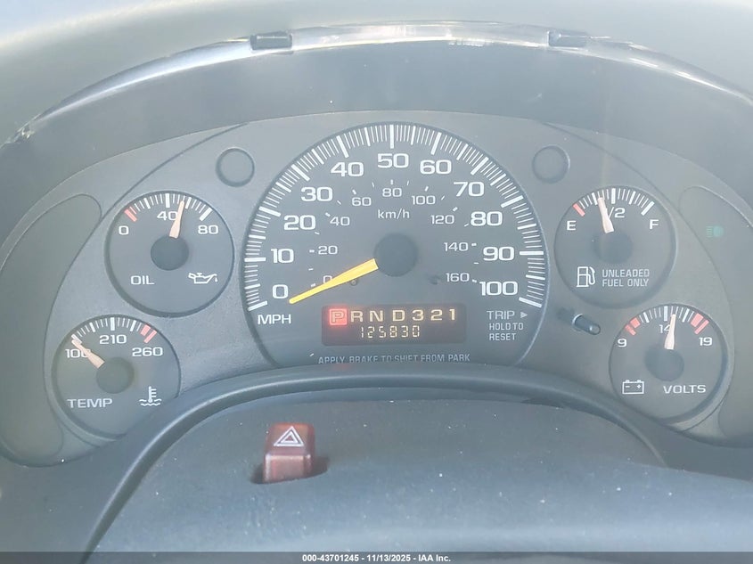 2000 Chevrolet Express VIN: 1GCGG25R2Y1101706 Lot: 43701245