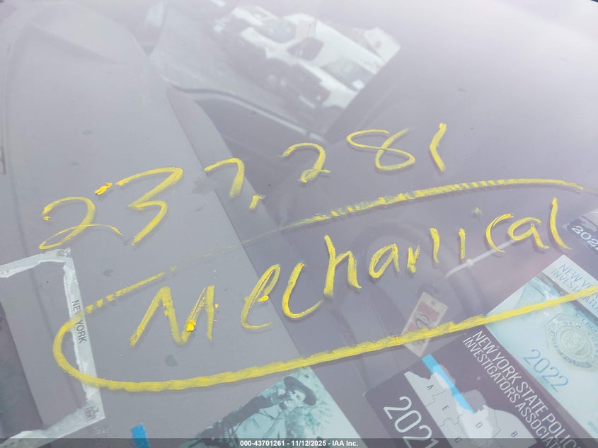 2002 Ford F-550 Xl/Xlt VIN: 1FDAF57F42EA29142 Lot: 43701261