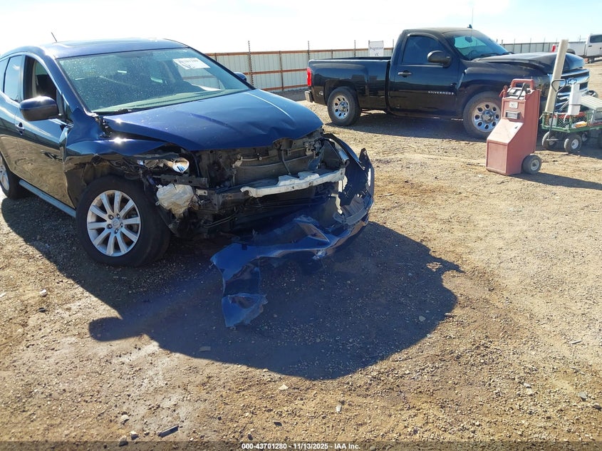 2011 Mazda Cx-7 I Sport VIN: JM3ER2B50B0381360 Lot: 43701280