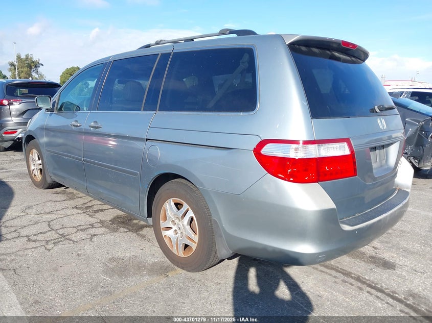 5FNRL387X5B128434 2005 HONDA ODYSSEY photo no. 3
