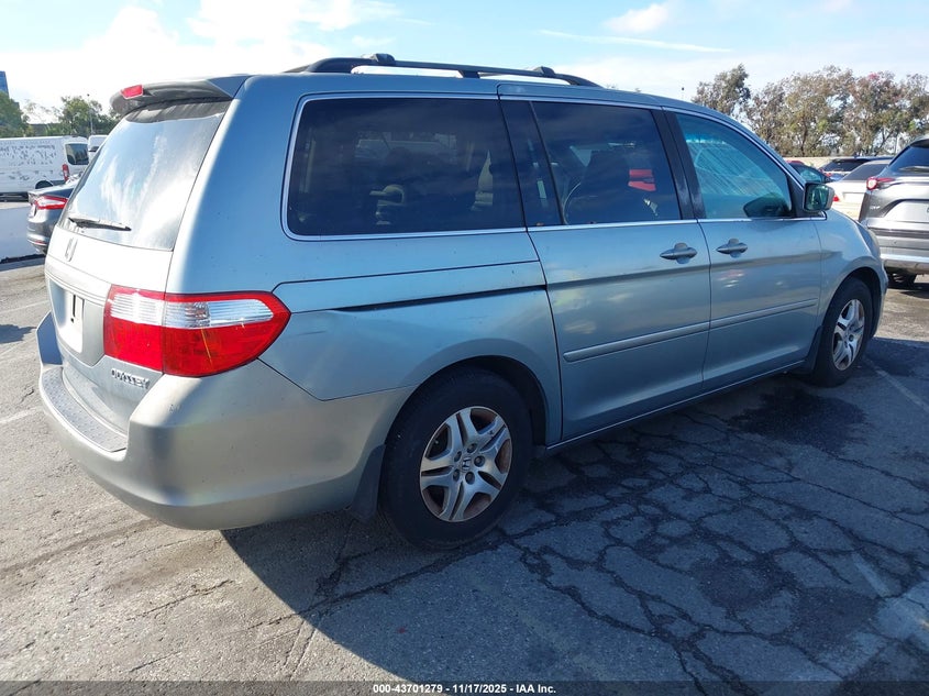5FNRL387X5B128434 2005 HONDA ODYSSEY photo no. 4
