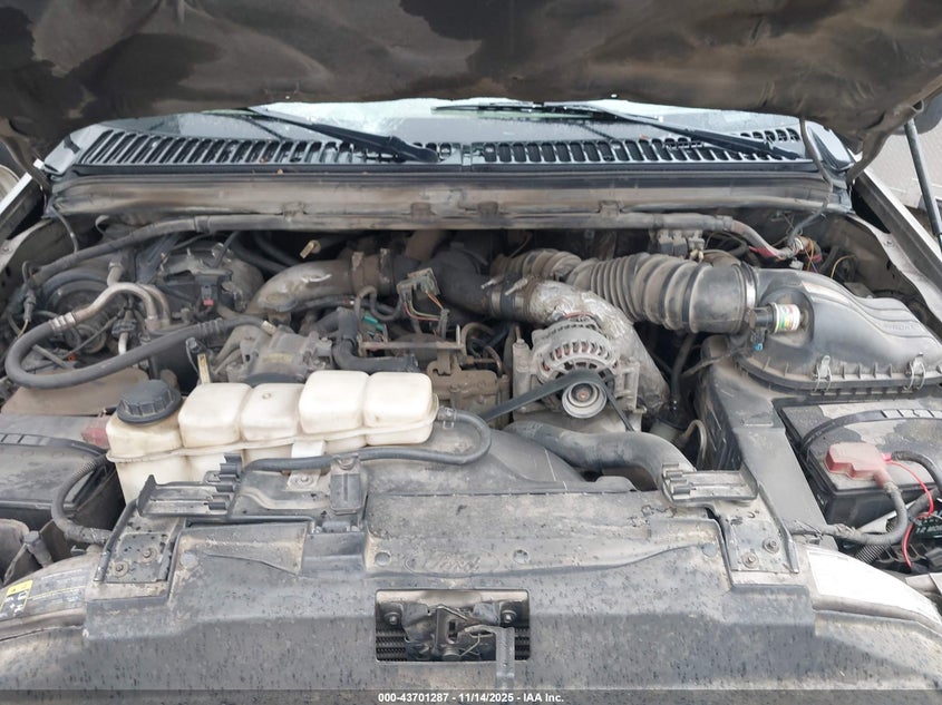 2002 Ford F-350 Lariat/Xl/Xlt VIN: 1FTWW32F72ED31904 Lot: 43701287