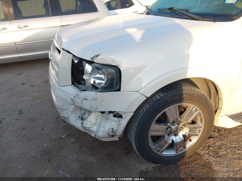 2007 Ford Expedition El Limited VIN: 1FMFK19557LA31404 Lot: 43701286