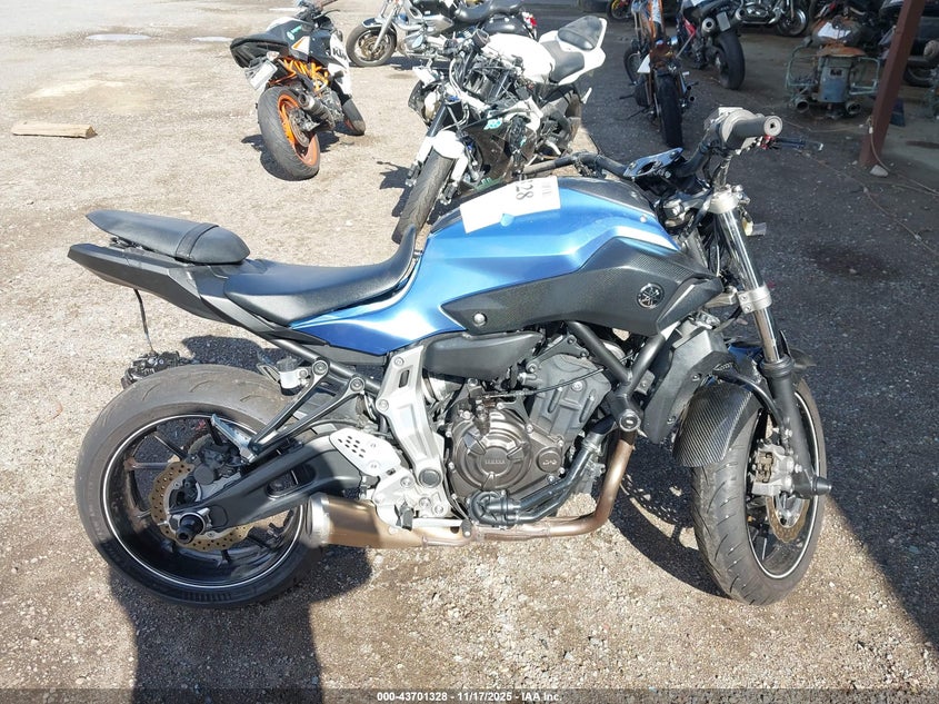 2017 Yamaha Fz07 C VIN: JYARM06Y2HA003864 Lot: 43701328