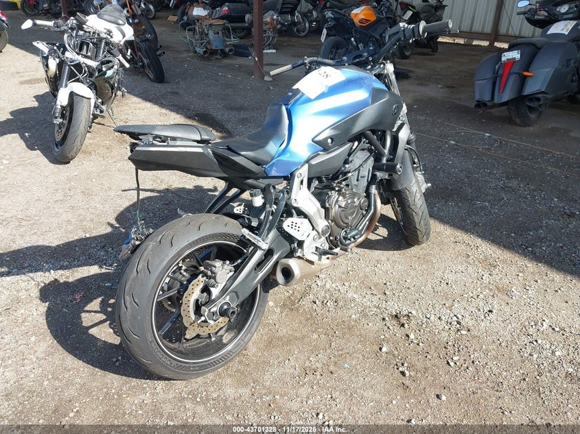 JYARM06Y2HA003864 2017 YAMAHA FZ photo no. 4