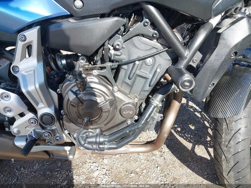 2017 Yamaha Fz07 C VIN: JYARM06Y2HA003864 Lot: 43701328