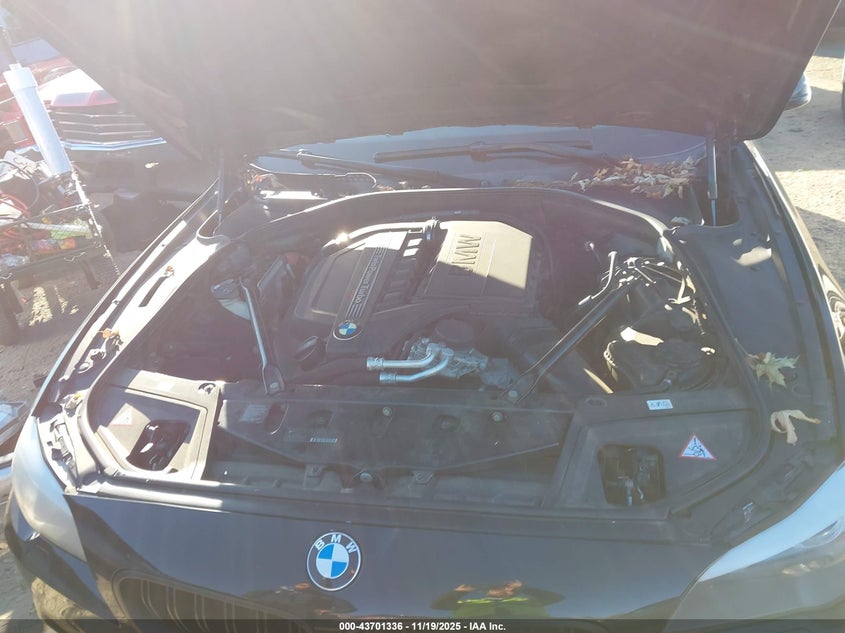 2013 BMW 535I VIN: WBAFR7C56DC827762 Lot: 43701336