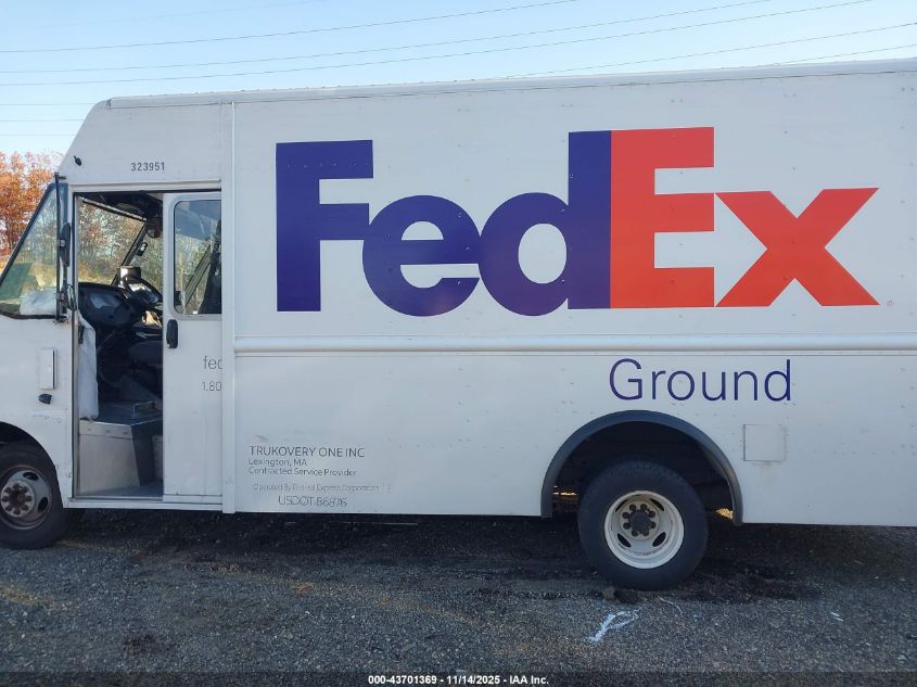 2016 Ford E-450 Stripped VIN: 1FC3E4KL5GDC25028 Lot: 43701369