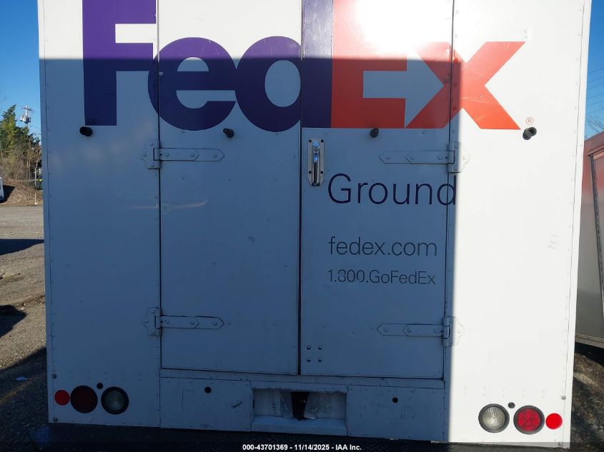 2016 Ford E-450 Stripped VIN: 1FC3E4KL5GDC25028 Lot: 43701369