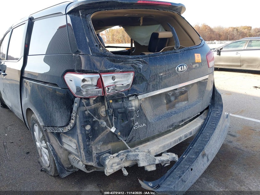 2017 Kia Sedona Lx VIN: KNDMB5C14H6327345 Lot: 43701412