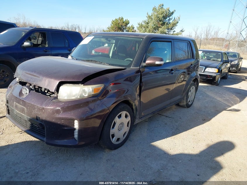 JTLZE4FEXEJ063793 2014 SCION XB photo no. 2
