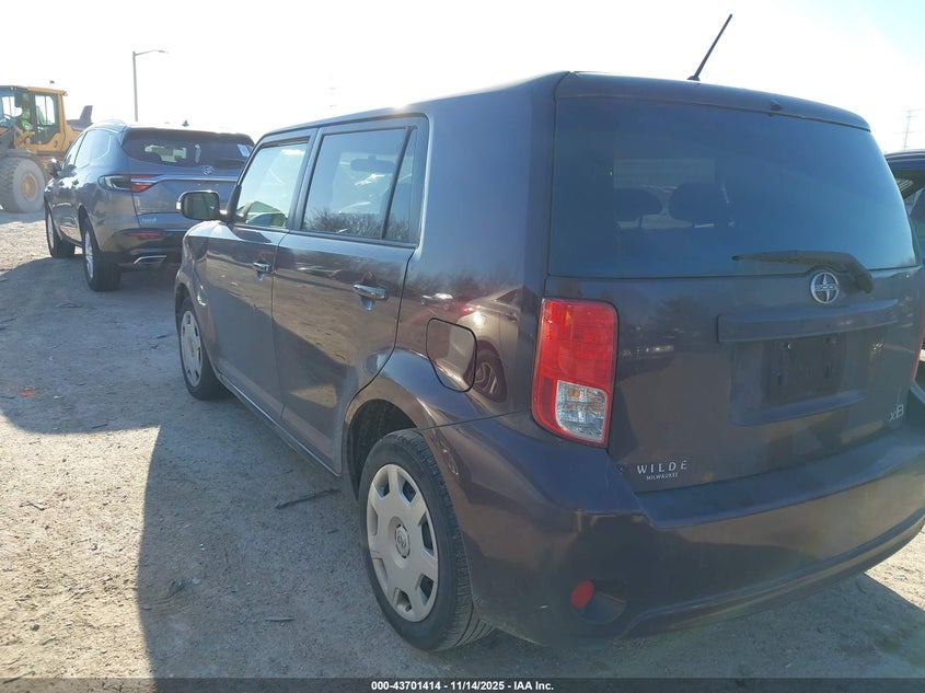 JTLZE4FEXEJ063793 2014 SCION XB photo no. 3