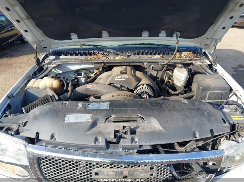 2004 GMC Yukon Denali VIN: 1GKEK63U44J274226 Lot: 43701421