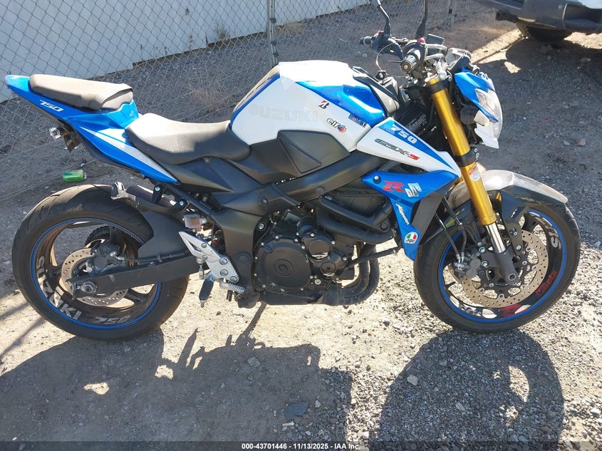 2015 Suzuki Gsx-S750 VIN: JS1GR7NA7F2101106 Lot: 43701446
