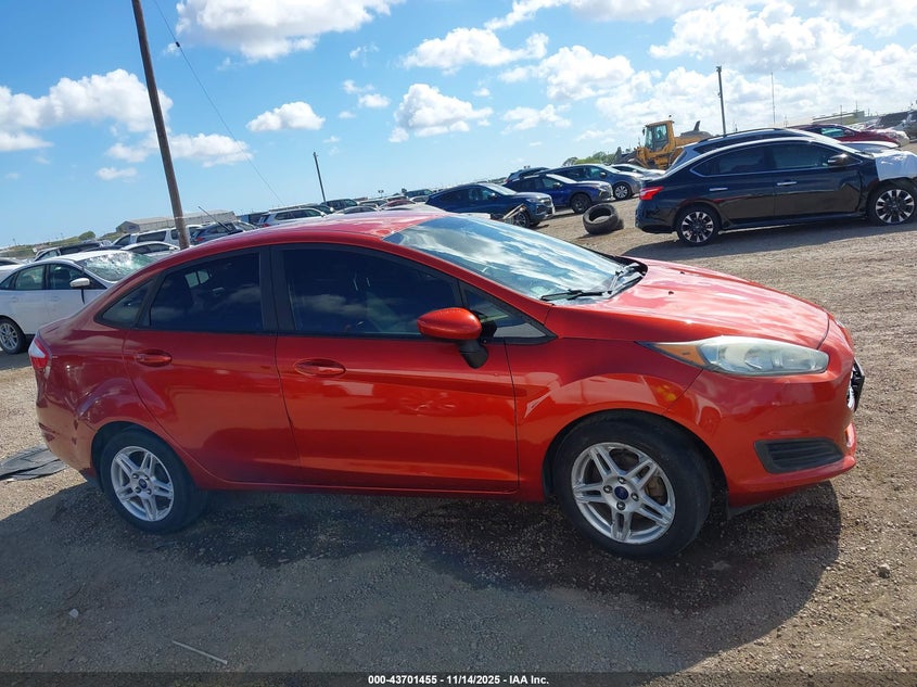 2018 Ford Fiesta Se VIN: 3FADP4BJ5JM109486 Lot: 43701455