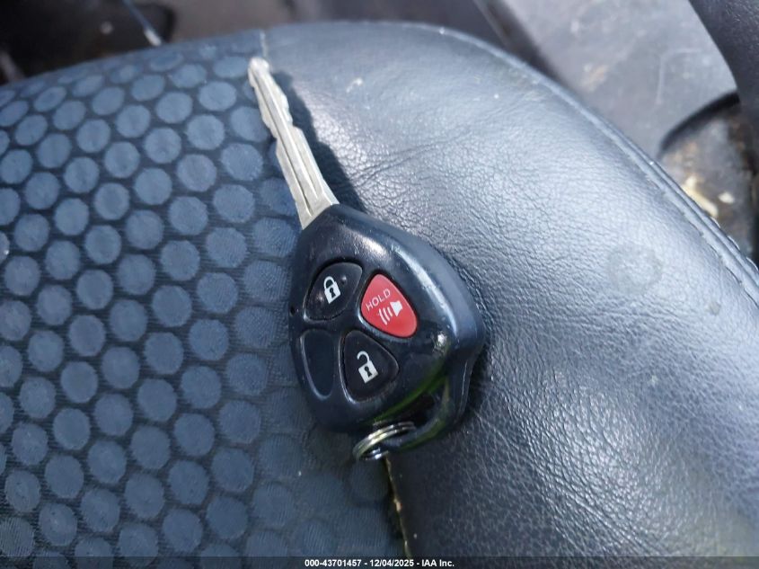 2009 Pontiac Vibe Gt VIN: 5Y2SR67049Z412051 Lot: 43701457