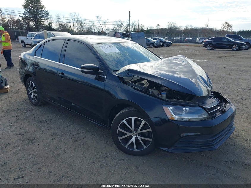 VOLKSWAGEN JETTA 1.4T SE