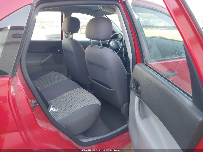 2007 Ford Focus S/Se/Ses VIN: 1FAHP34NX7W261056 Lot: 43701507