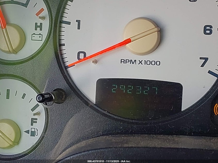 2004 Dodge Ram 1500 Slt/Laramie VIN: 1D7HA16D24J131517 Lot: 43701510