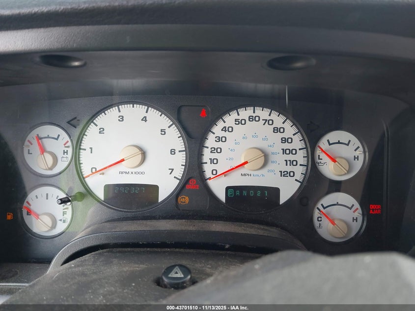 2004 Dodge Ram 1500 Slt/Laramie VIN: 1D7HA16D24J131517 Lot: 43701510