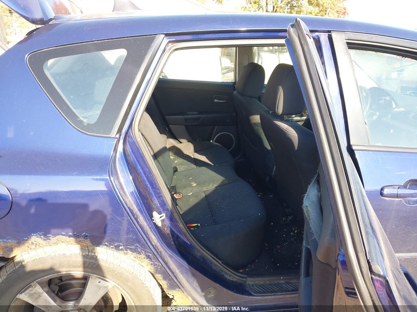 2005 Mazda Mazda3 S VIN: JM1BK343851243906 Lot: 43701539