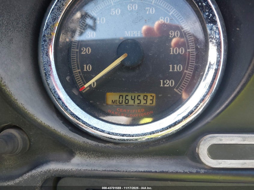 2004 Harley-Davidson Flhtci VIN: 1HD1FFW3X4Y618150 Lot: 43701559