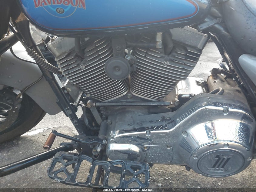 2004 Harley-Davidson Flhtci VIN: 1HD1FFW3X4Y618150 Lot: 43701559