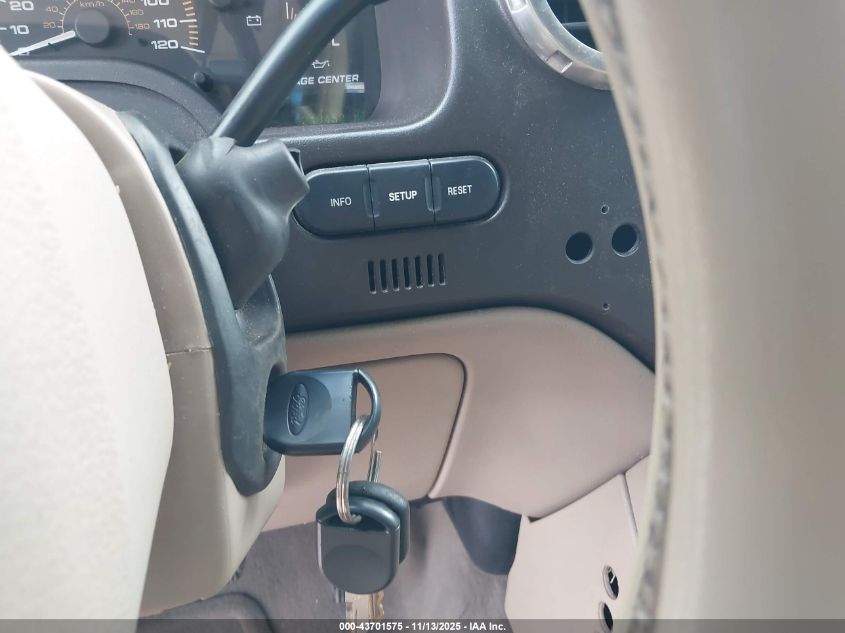 2003 Ford Expedition Eddie Bauer VIN: 1FMRU17WX3LA09315 Lot: 43701575