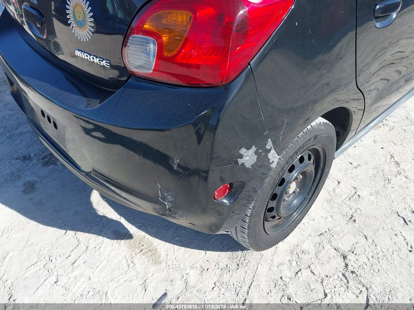 2015 Mitsubishi Mirage De/Rf VIN: ML32A3HJ1FH011588 Lot: 43701610