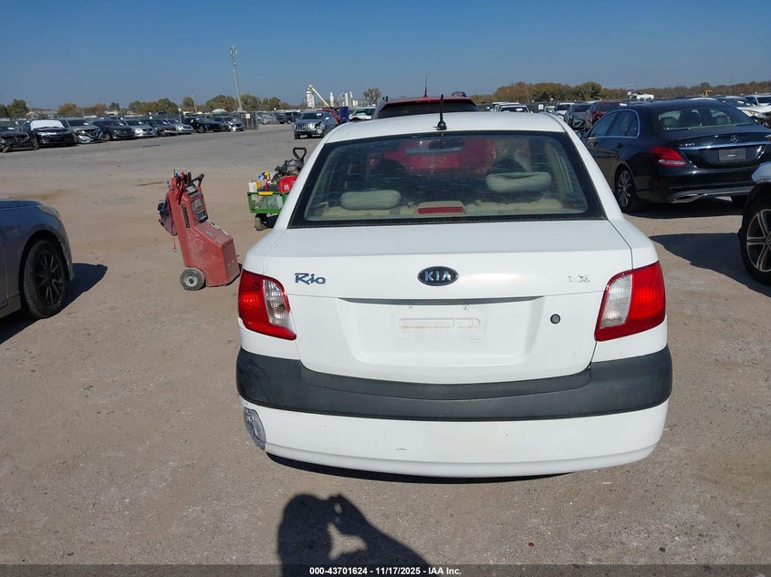 2008 Kia Rio Lx VIN: KNADE123486331881 Lot: 43701624