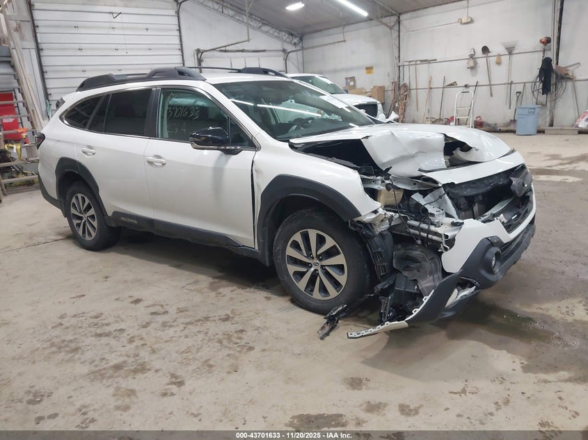 SUBARU OUTBACK PREMIUM