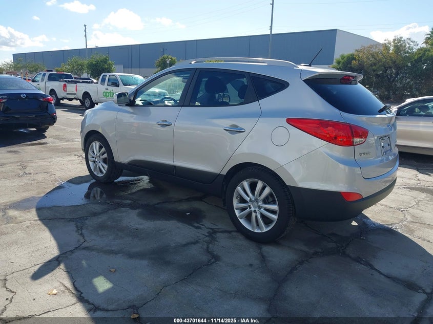 KM8JU3AC0BU156405 2011 HYUNDAI TUCSON photo no. 3