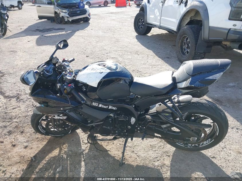 2020 Suzuki Gsx-R750 VIN: JS1GR7MA2L7100624 Lot: 43701650