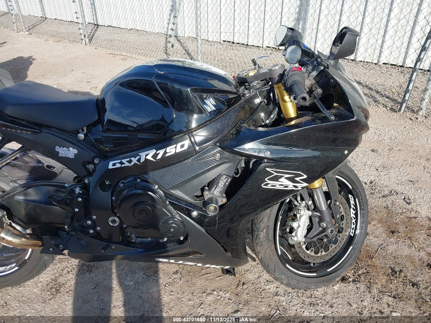2020 Suzuki Gsx-R750 VIN: JS1GR7MA2L7100624 Lot: 43701650