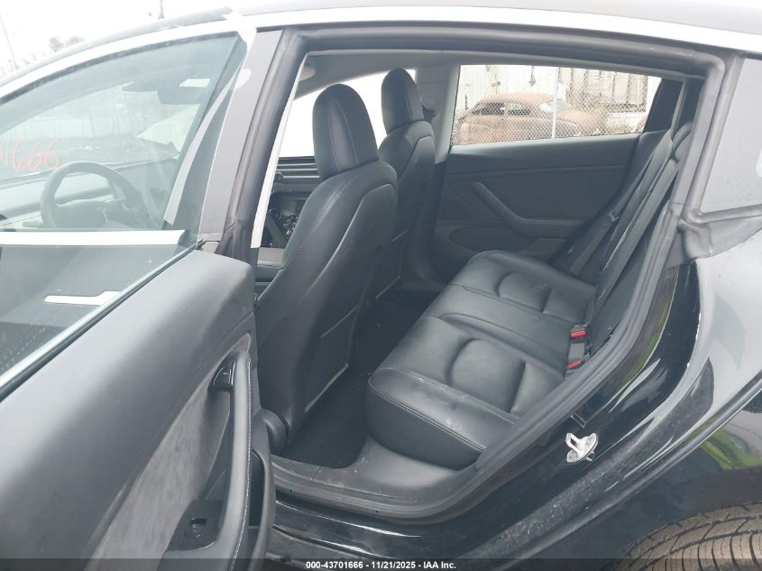 2018 Tesla Model 3 Long Range/Mid Range VIN: 5YJ3E1EA6JF108888 Lot: 43701666