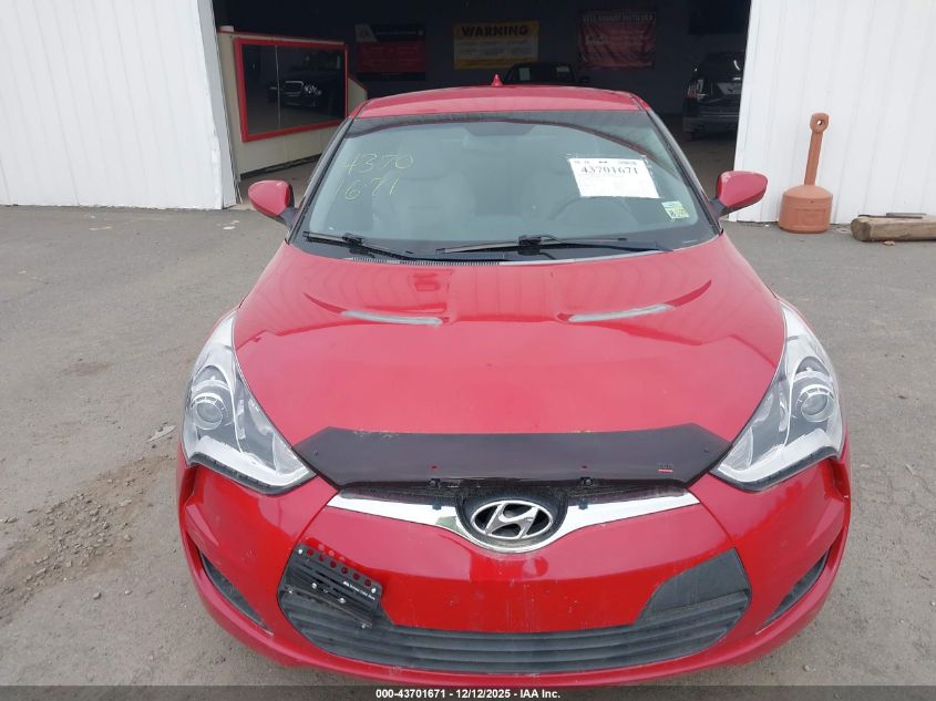 2012 Hyundai Veloster Base W/Gray VIN: KMHTC6AD7CU019842 Lot: 43701671