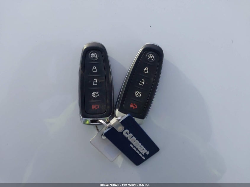 2017 Ford Escape Titanium VIN: 1FMCU9J93HUC63747 Lot: 43701678