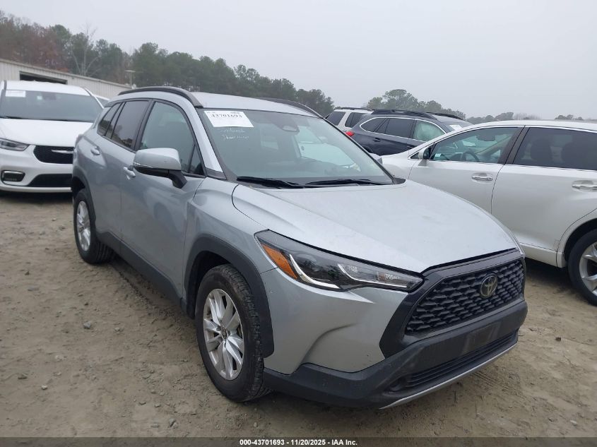 TOYOTA COROLLA CROSS LE