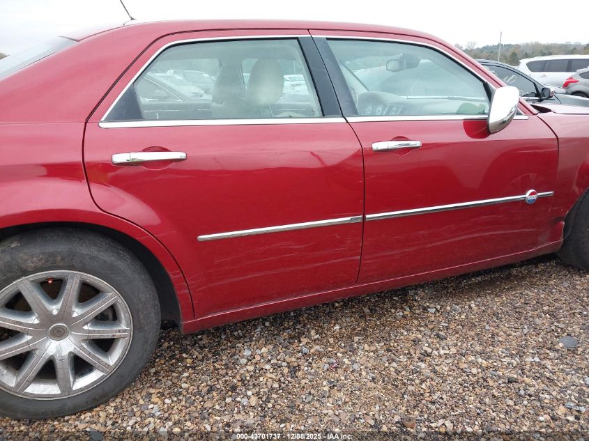 2008 Chrysler 300C Hemi VIN: 2C3LA63H98H173039 Lot: 43701737