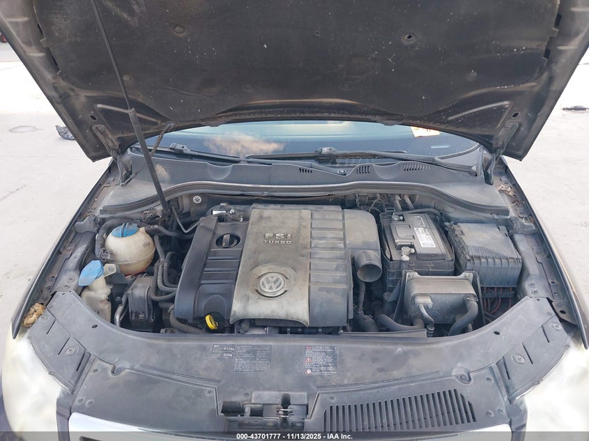 2008 Volkswagen Passat Turbo VIN: WVWJK73C48P054806 Lot: 43701777