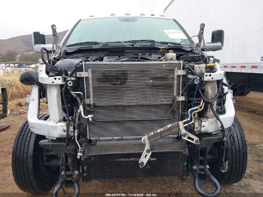 2018 Ram 5500 Chassis Tradesman/Slt/Laramie VIN: 3C7WRMFL5JG400872 Lot: 43701790