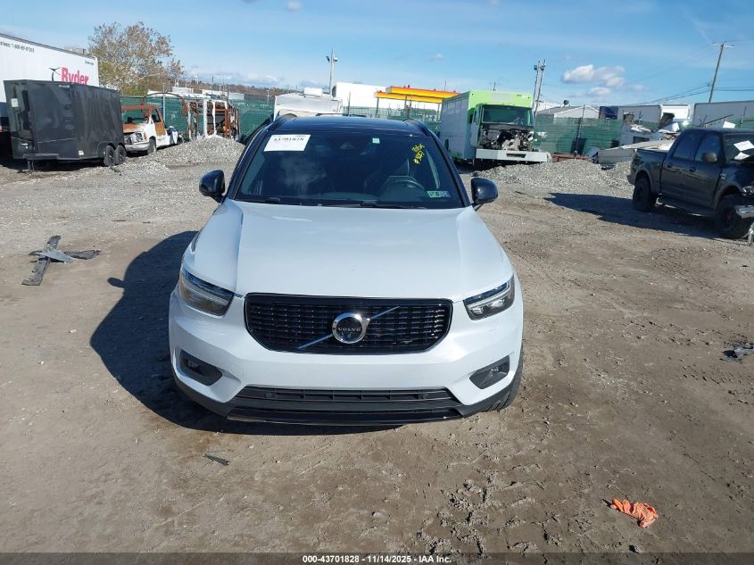 2021 Volvo Xc40 T5 R-Design VIN: YV4162UM3M2579729 Lot: 43701828