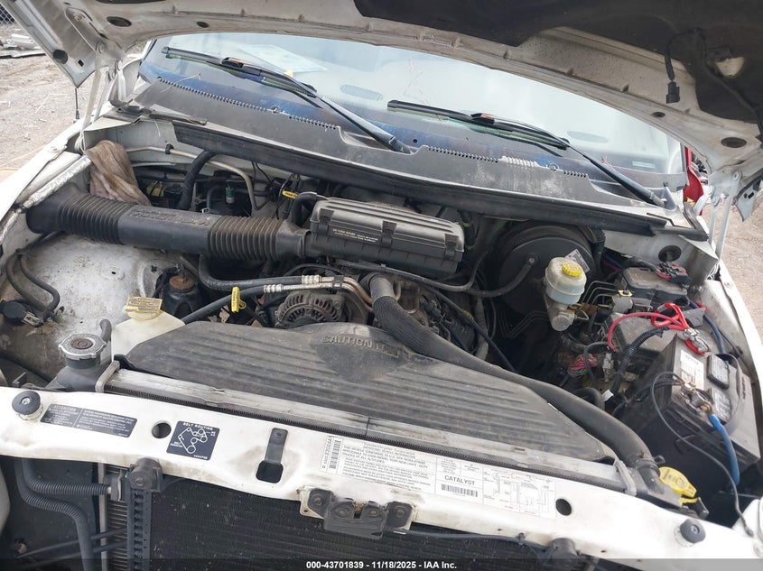 2000 Dodge Ram 1500 St VIN: 1B7HF13Z7YJ180746 Lot: 43701839