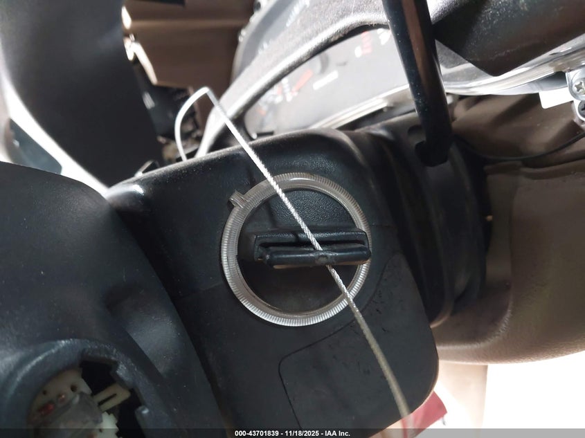 2000 Dodge Ram 1500 St VIN: 1B7HF13Z7YJ180746 Lot: 43701839