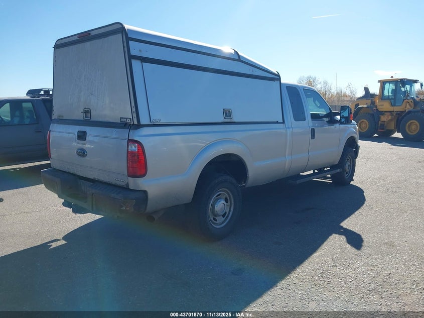 1FT8X3B69FEA47007 2015 FORD F350 photo no. 4