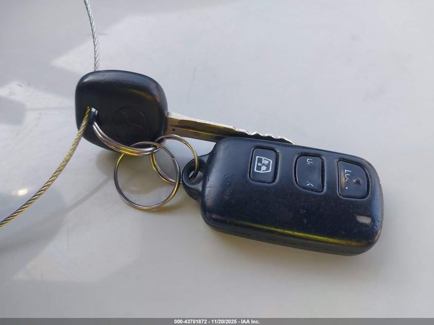 2007 Toyota Sequoia Sr5 V8 VIN: 5TDZT34A97S284657 Lot: 43701872