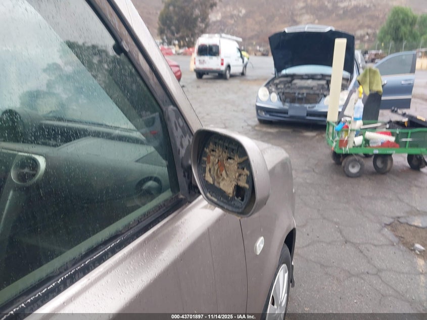 2005 Scion Xb VIN: JTLKT324450182542 Lot: 43701897