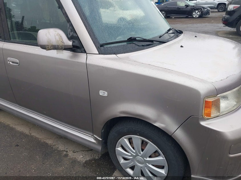 2005 Scion Xb VIN: JTLKT324450182542 Lot: 43701897